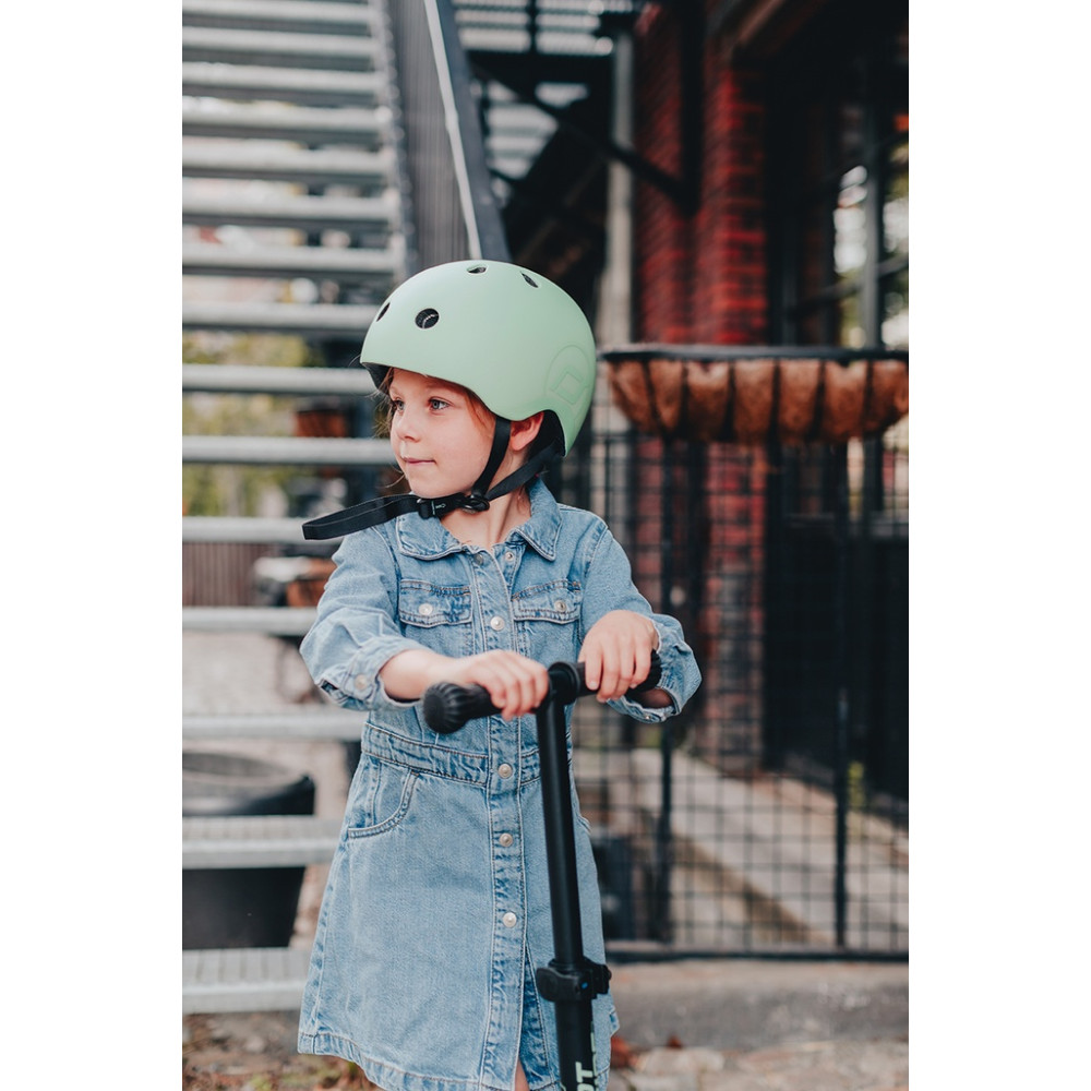 Scoot&Ride Helmet S - детский защитный шлем с фонариком, обхват головы 51-55 см • Kiwi (SR-181206-KIWI)