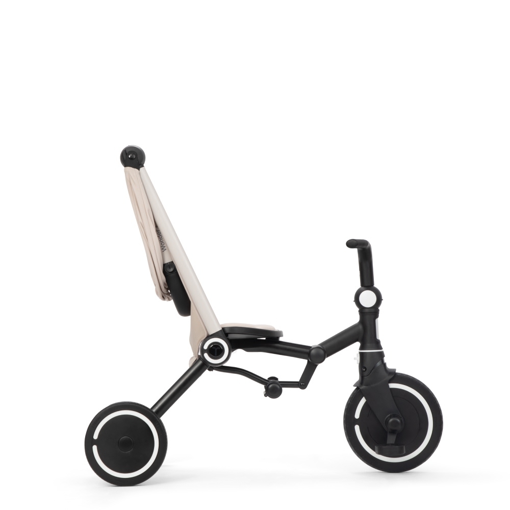smarTrike Wonder Plus - детская коляска-велосипед, компактное складывание • Sand beige smarTrike Wonder Plus - детская коляска-велосипед, компактное складывание • Sand beige