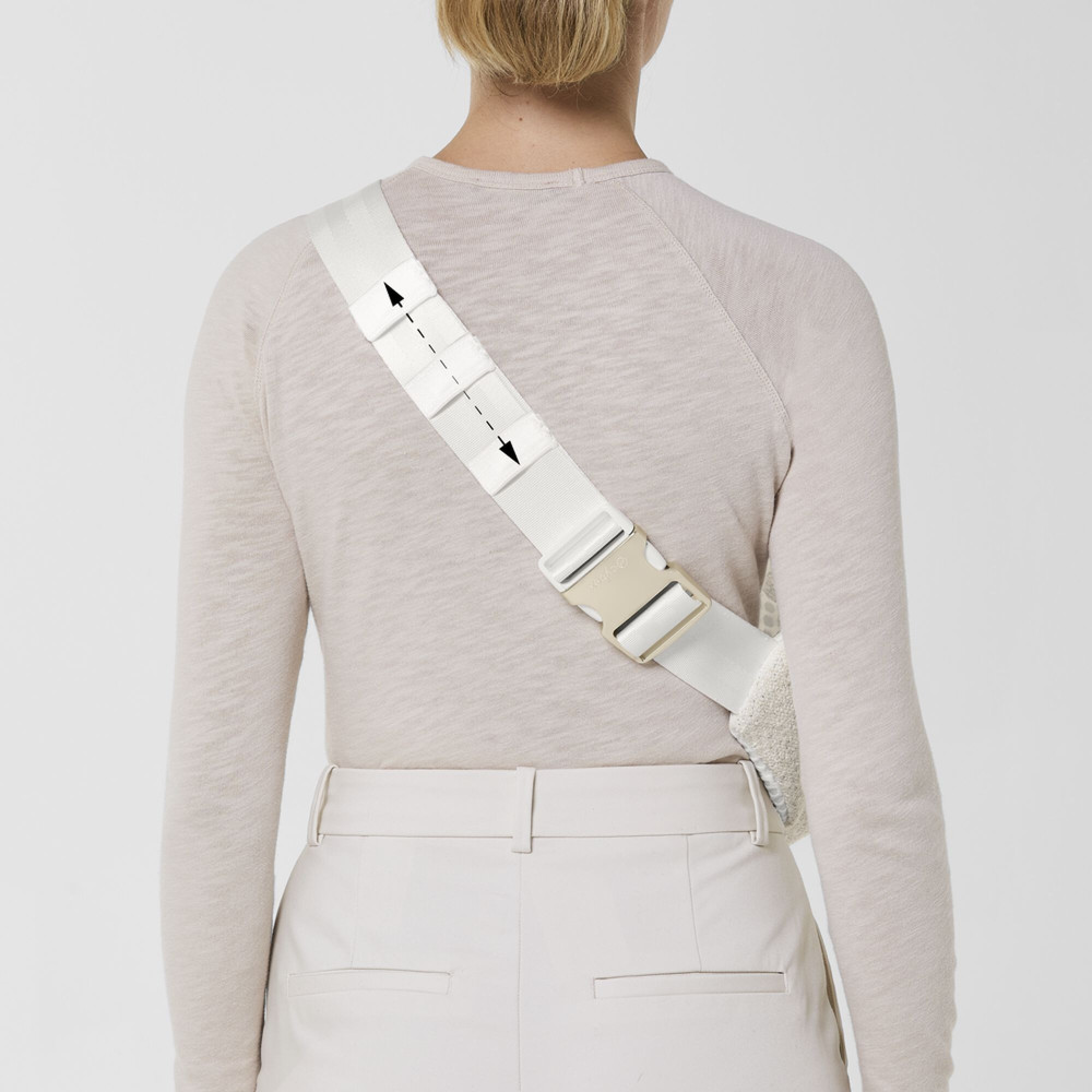 Cybex Belt Bag Bouclé - поясная сумка из ткани букле • Cream White