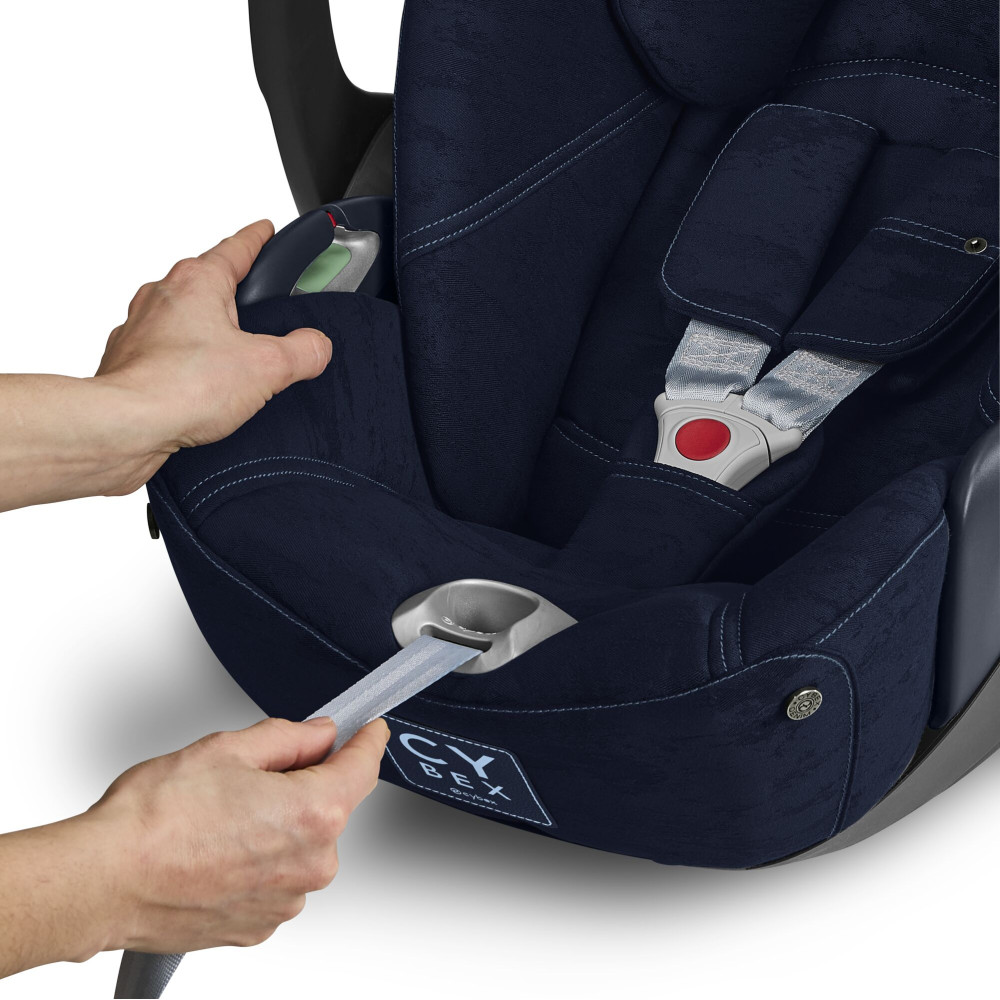 Cybex Cloud T i-Size - автокресло для новорожденного (от 0 до 24 месяцев / 45 - 87 см рост), раскладывающееся до лежачего положения • Rebellious Luxury