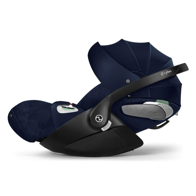 Cybex Cloud T i-Size - автокресло для новорожденного (от 0 до 24 месяцев / 45 - 87 см рост), раскладывающееся до лежачего положения • Rebellious Luxury
