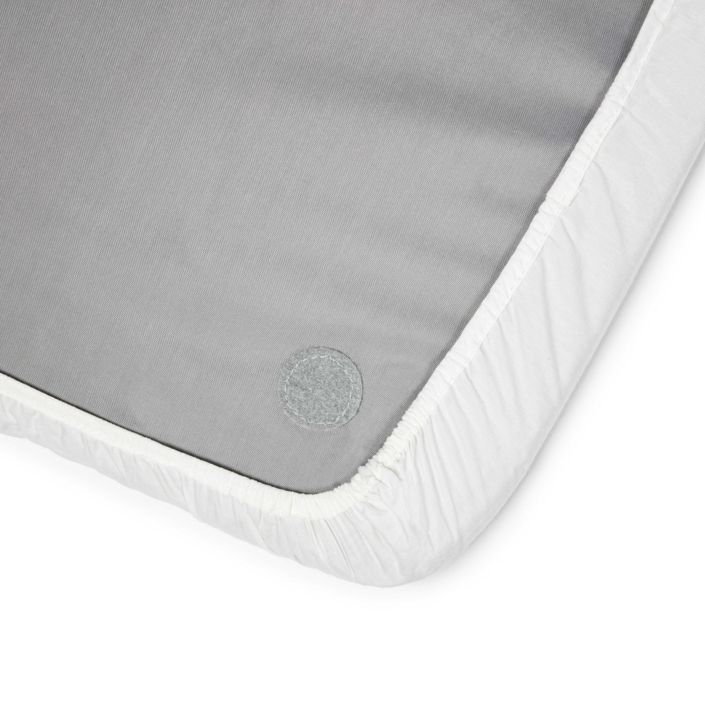 AeroMoov Instant Travel Cot Fitted Sheet - простыня для кровати-манежа, 110 × 60 см, 100% хлопок AeroMoov Instant Travel Cot Fitted Sheet - простыня для кровати-манежа, 110 × 60 см, 100% хлопок