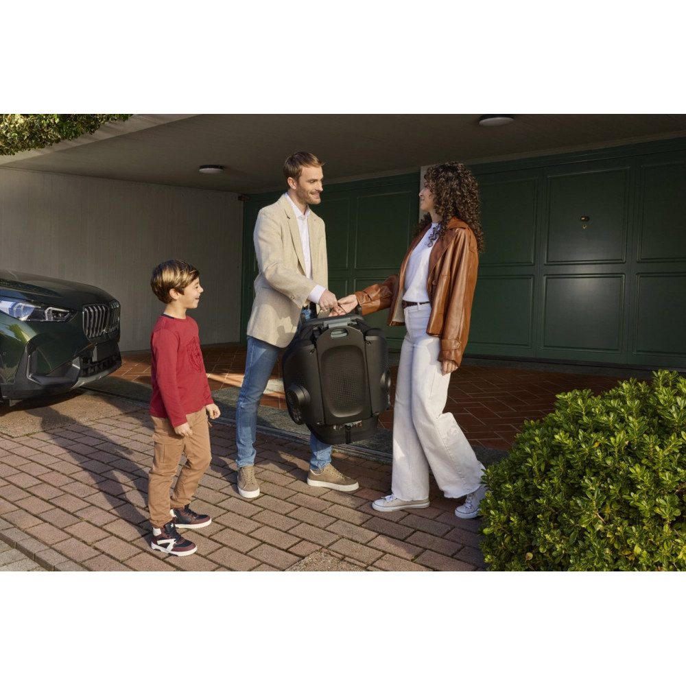 Chicco Fold & Go S i-Size - дитяче автокрісло зі складаною спинкою (від 3 до 12 років / 100 - 150 см) • Posh Black Chicco Fold & Go S i-Size - дитяче автокрісло зі складаною спинкою (від 3 до 12 років / 100 - 150 см) • Posh Black