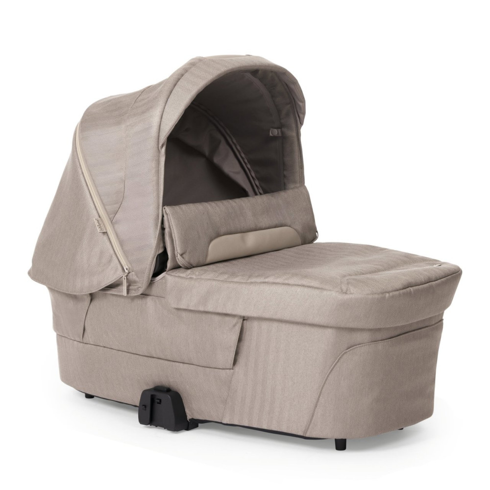 Chicco Bellagio Primo - коляска 2 в 1 з реверсивним сидінням і складаною люлькою • Como Lake (87240.06.01) Chicco Bellagio Primo - коляска 2 в 1 з реверсивним сидінням і складаною люлькою • Como Lake (87240.06.01)