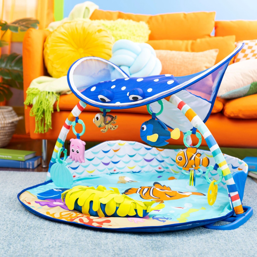 Bright Starts Finding Nemo Mr. Ray Ocean Lights & Music Gym - розвиваючий килимок із дугою, вогниками, мелодіями та шістьма знімними іграшками Bright Starts Finding Nemo Mr. Ray Ocean Lights & Music Gym - розвиваючий килимок із дугою, вогниками, мелодіями та шістьма знімними іграшками