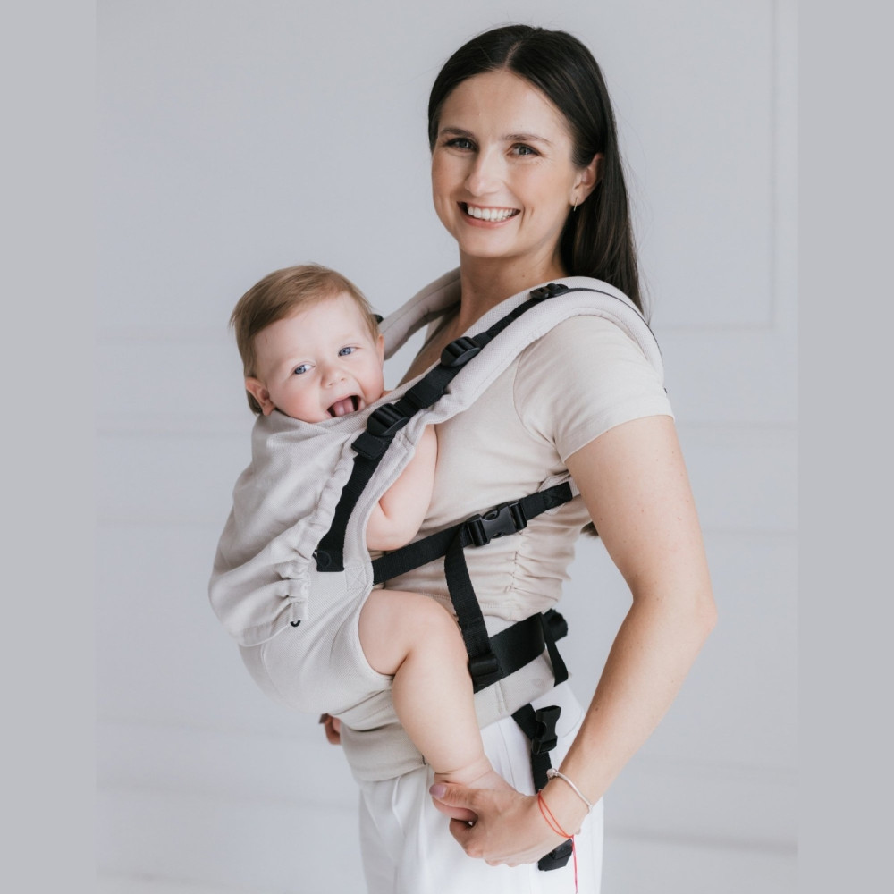 Zaffiro BabyGrow Roma - эргономичный рюкзак-переноска с регулируемой панелью • Beige Zaffiro BabyGrow Roma - эргономичный рюкзак-переноска с регулируемой панелью • Beige