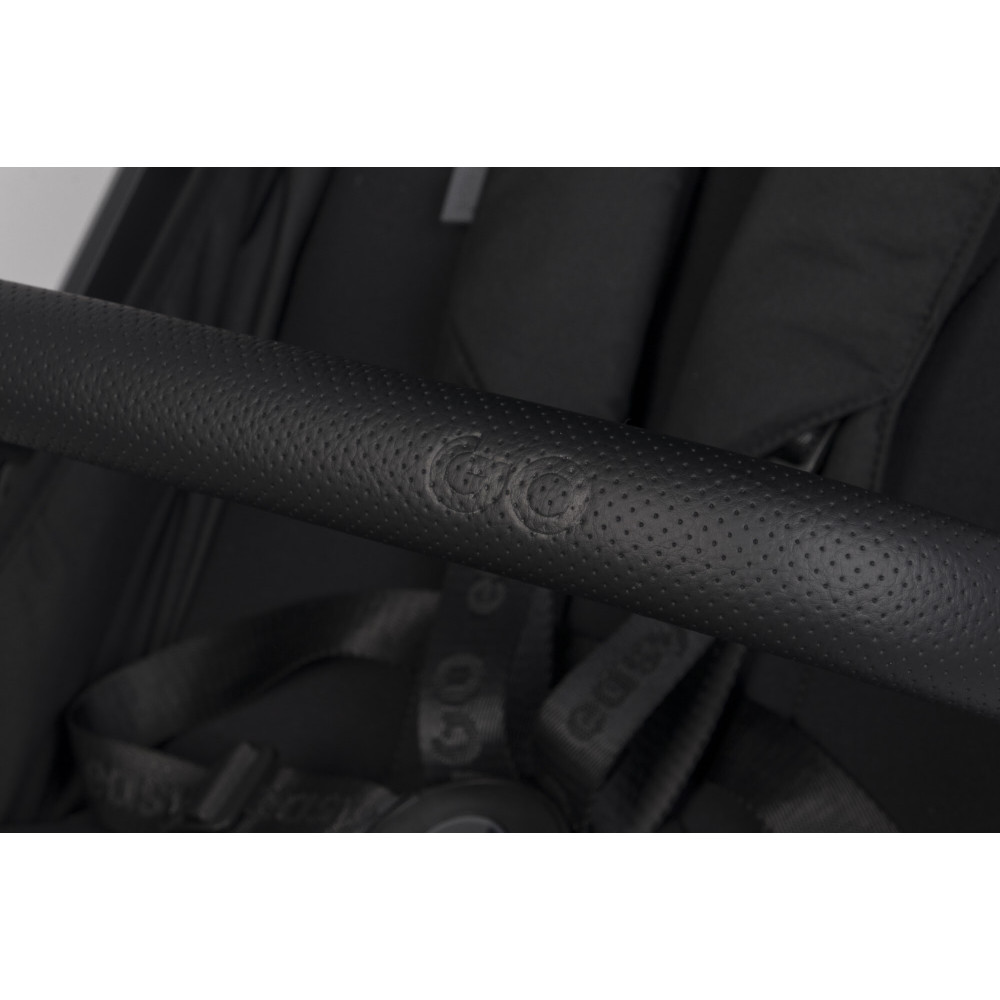EasyGo Zoya - дитяча коляска 2в1 з люлькою • Black EasyGo Zoya - дитяча коляска 2в1 з люлькою • Black