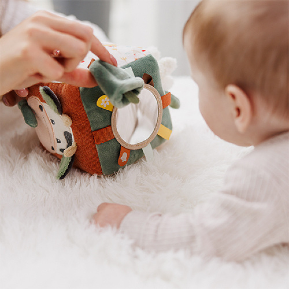 BabyOno Корівка Бінго Activity Cube - сенсорний кубик (1689) BabyOno Корівка Бінго Activity Cube - сенсорний кубик (1689)