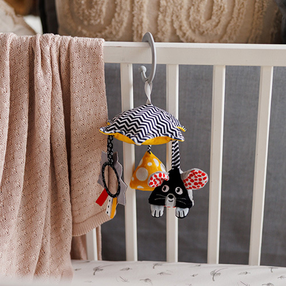 BabyOno Мишеня та сир Baby Mobile - контрастна підвіска-карусель (1678) BabyOno Мишеня та сир Baby Mobile - контрастна підвіска-карусель (1678)