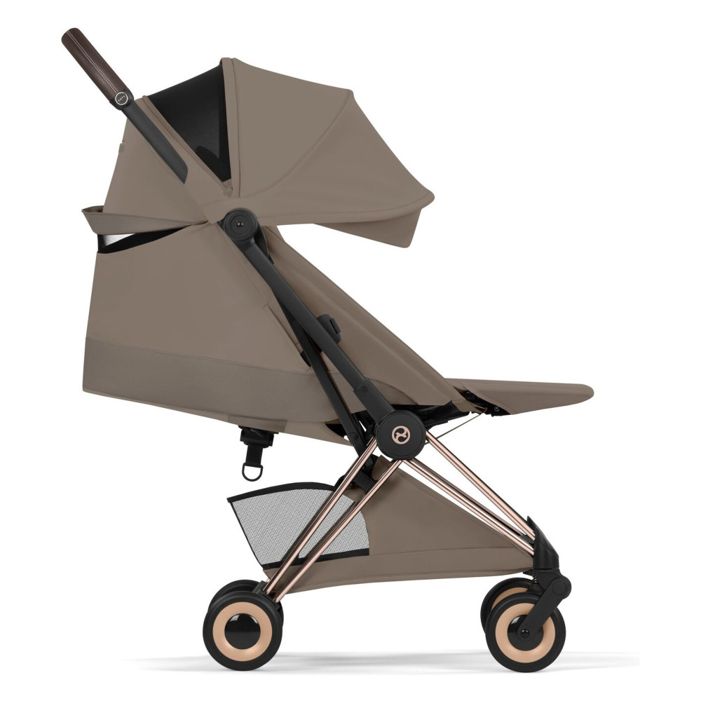 Cybex Coya 2026 Style Collection - ультракомпактний прогулянковий візок преміум для подорожей (від народження до 4 років / до 22 кг) • Coconut Brown / Rosegold Cybex Coya 2026 Style Collection - ультракомпактний прогулянковий візок преміум для подорожей (від народження до 4 років / до 22 кг) • Coconut Brown / Rosegold