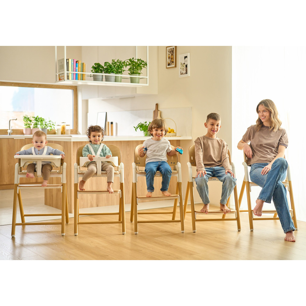 Lionelo Celia Set - дерев'яний стільчик для годування 4 в 1