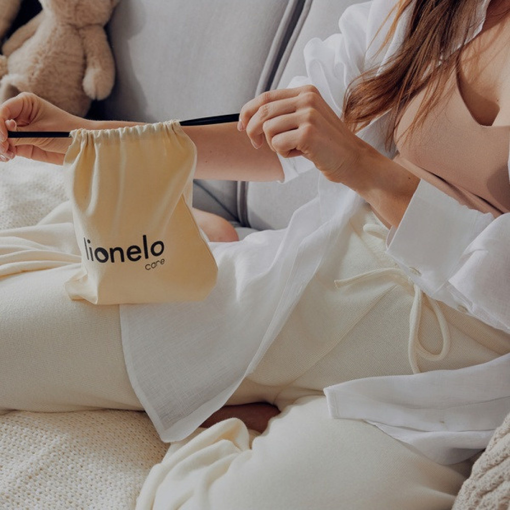 Lionelo Fidi Free Simple - двофазний молоковідсмоктувач без рук, 9 рівнів інтенсивності • White