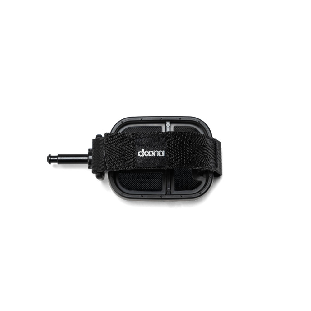 Doona Liki Pedal Strap - пара ремешков-липучек на педали для Doona Liki Trike Doona Liki Pedal Strap - пара ремешков-липучек на педали для Doona Liki Trike