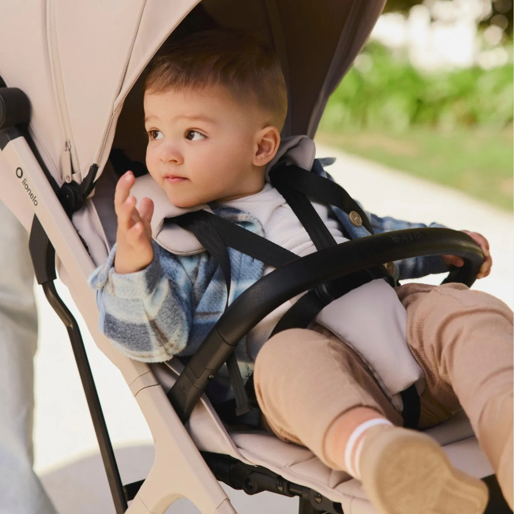 Lionelo Cloe Plus - прогулянкова коляска з автоматичним складанням, компактний візок • Beige Sand