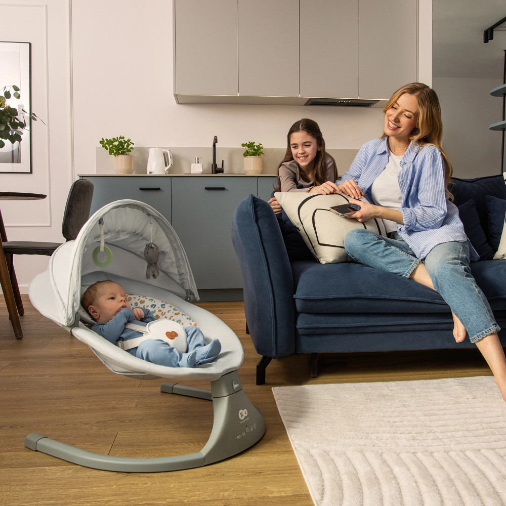 Kinderkraft Lumi 2 - електричний шезлонг-гойдалка з таймером, мелодіями, пультом і панеллю управління • Dark Grey (KBLUMI02DGR0000)