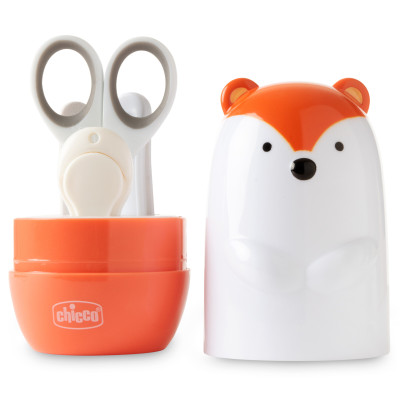Chicco Маникюрный набор 4 в 1 - детские ножницы, щипчики, пинцет и 2 пилочки в футляре • Fox Chicco Маникюрный набор 4 в 1 - детские ножницы, щипчики, пинцет и 2 пилочки в футляре • Fox