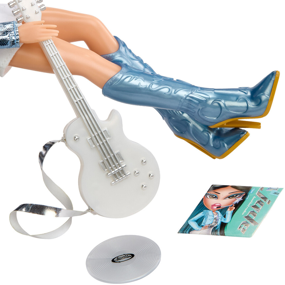 Bratz Pop Starz Джейд - кукла с аксессуарами (595984) Bratz Pop Starz Джейд - кукла с аксессуарами (595984)