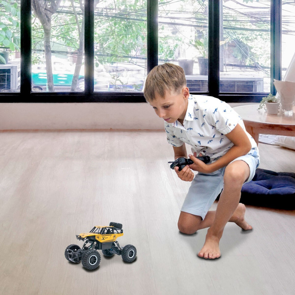 Sulong Toys OFF-ROAD CRAWLER ROCK SPORT - автомобиль на радиоуправлении • Золотой (SL-110AG)