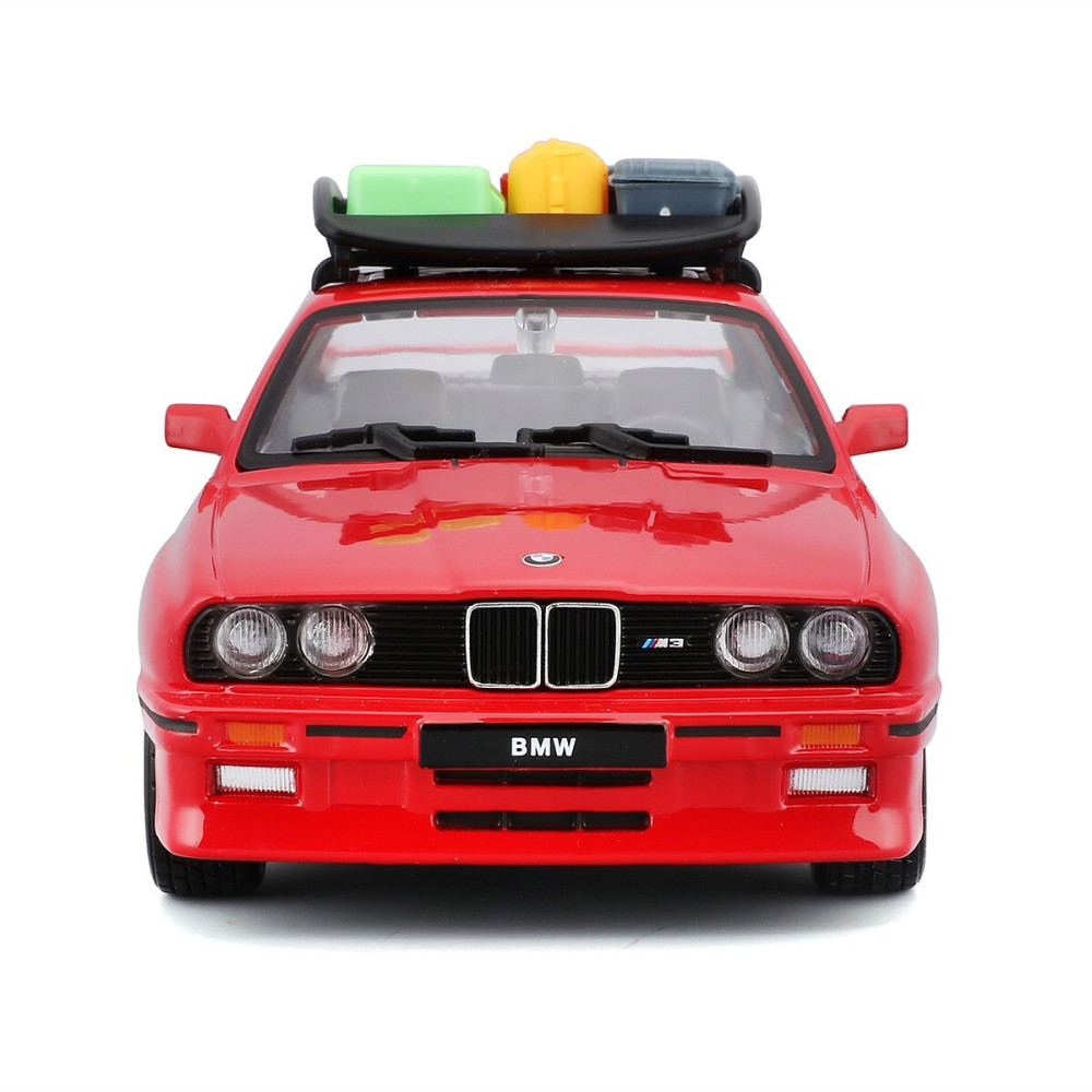 Bburago BMW M3 Eurotrek 1988 - автомодель 1:24 с багажными корзинами (18-23014) Bburago BMW M3 Eurotrek 1988 - автомодель 1:24 с багажными корзинами (18-23014)