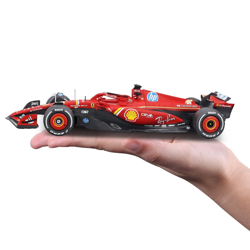 Bburago Ferrari SF-24 з фігуркою - автомодель 1:24 (18-26823)