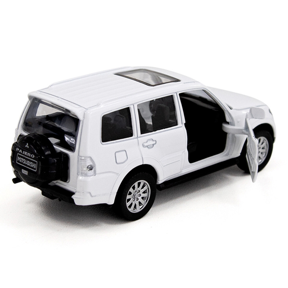 TechnoDrive MITSUBISHI PAJERO 4WD TURBO - автомодель • Білий (250283) TechnoDrive MITSUBISHI PAJERO 4WD TURBO - автомодель • Білий (250283)
