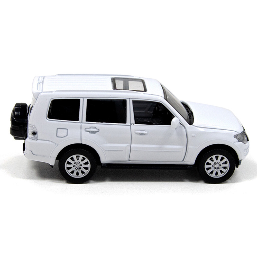 TechnoDrive MITSUBISHI PAJERO 4WD TURBO - автомодель • Білий (250283) TechnoDrive MITSUBISHI PAJERO 4WD TURBO - автомодель • Білий (250283)
