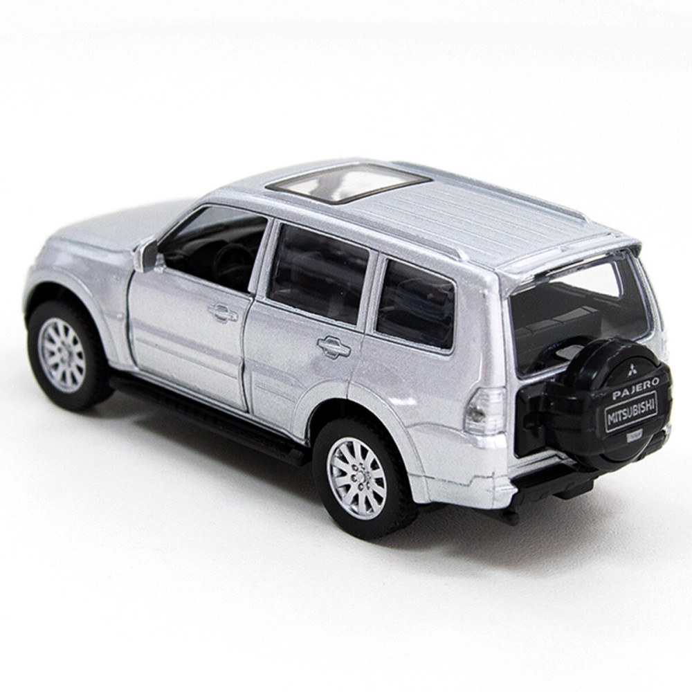 TechnoDrive MITSUBISHI PAJERO 4WD TURBO - автомодель • Сріблястий (250282)