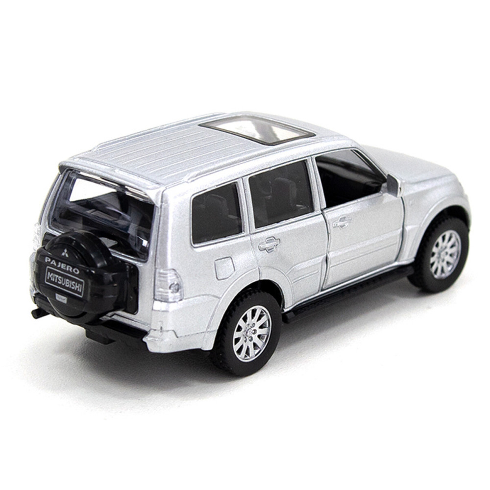 TechnoDrive MITSUBISHI PAJERO 4WD TURBO - автомодель • Сріблястий (250282)