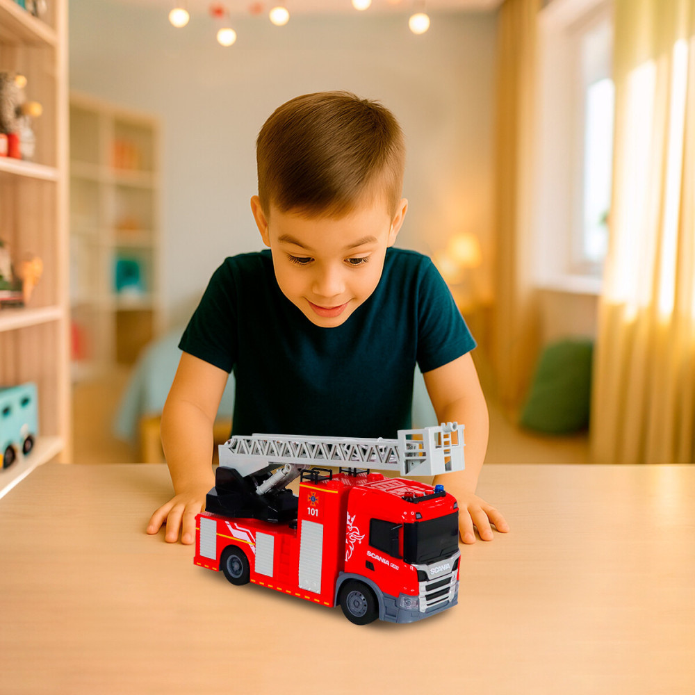TechnoDrive Big Truck Пожарная машина Scania - автомодель со светом, звуком и водой (6407KS)