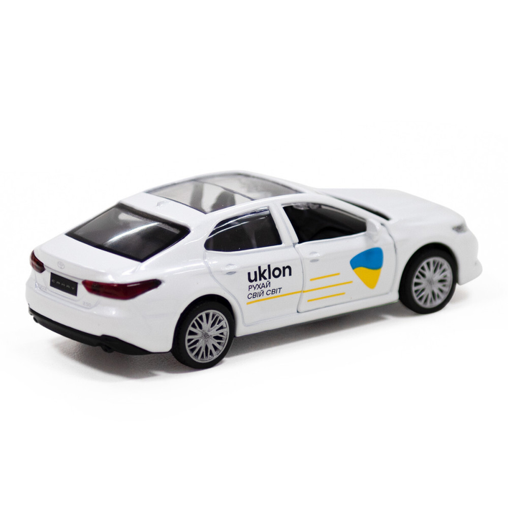 TechnoDrive TOYOTA CAMRY UKLON - автомодель • Білий (250291)
