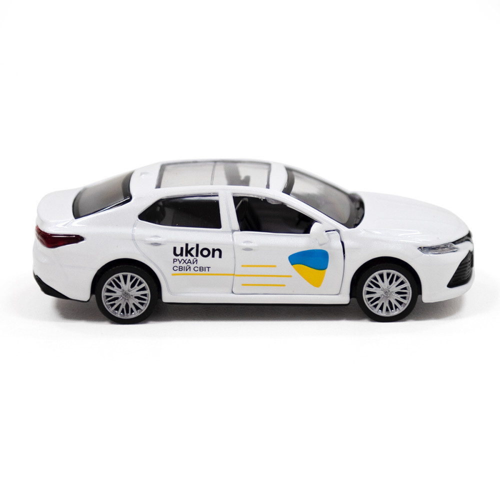 TechnoDrive TOYOTA CAMRY UKLON - автомодель • Білий (250291)