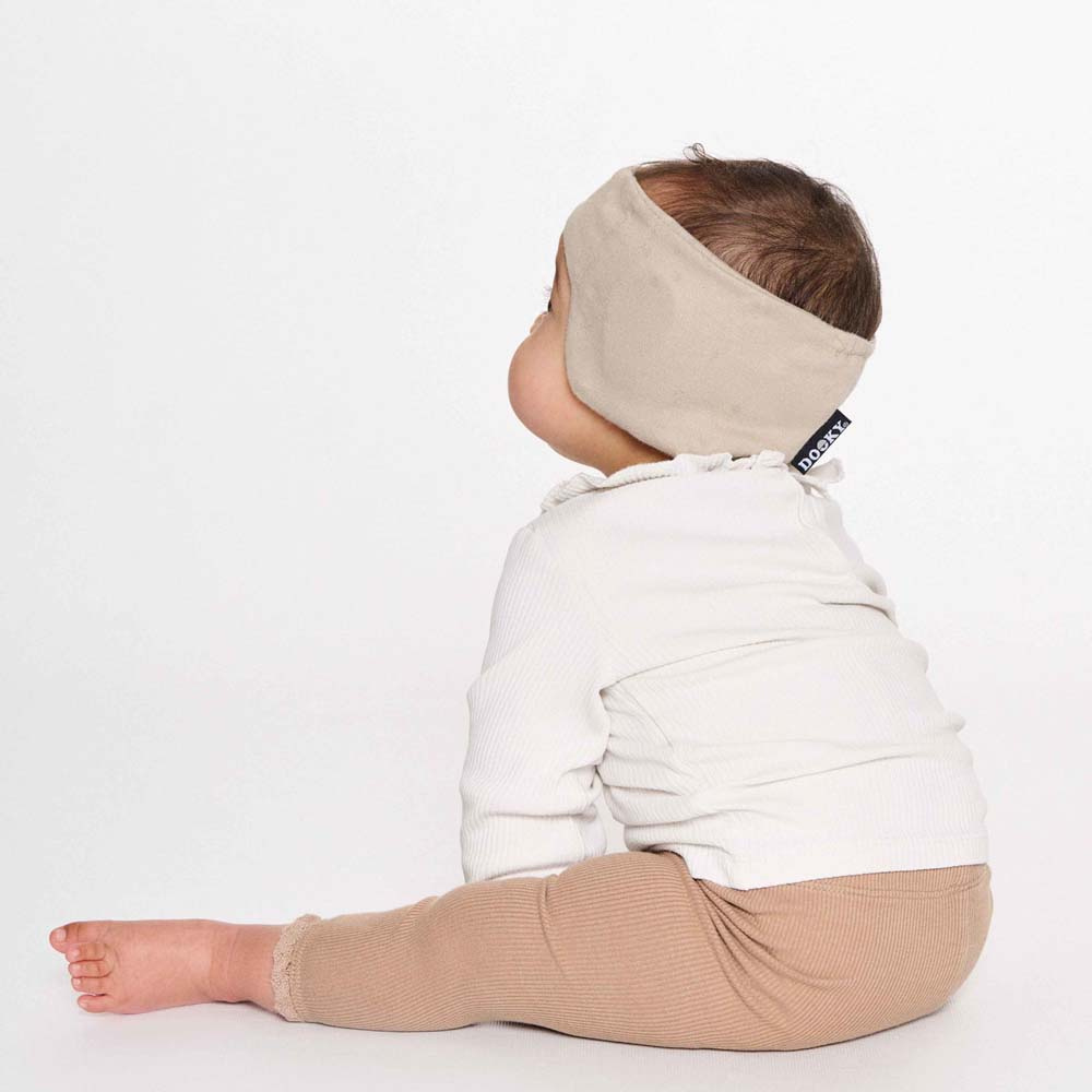 Dooky Headband Baby Ear Protection 0-6 мес. - повязка-наушники для защиты слуха младенцев • Beige Dooky Headband Baby Ear Protection 0-6 мес. - повязка-наушники для защиты слуха младенцев • Beige
