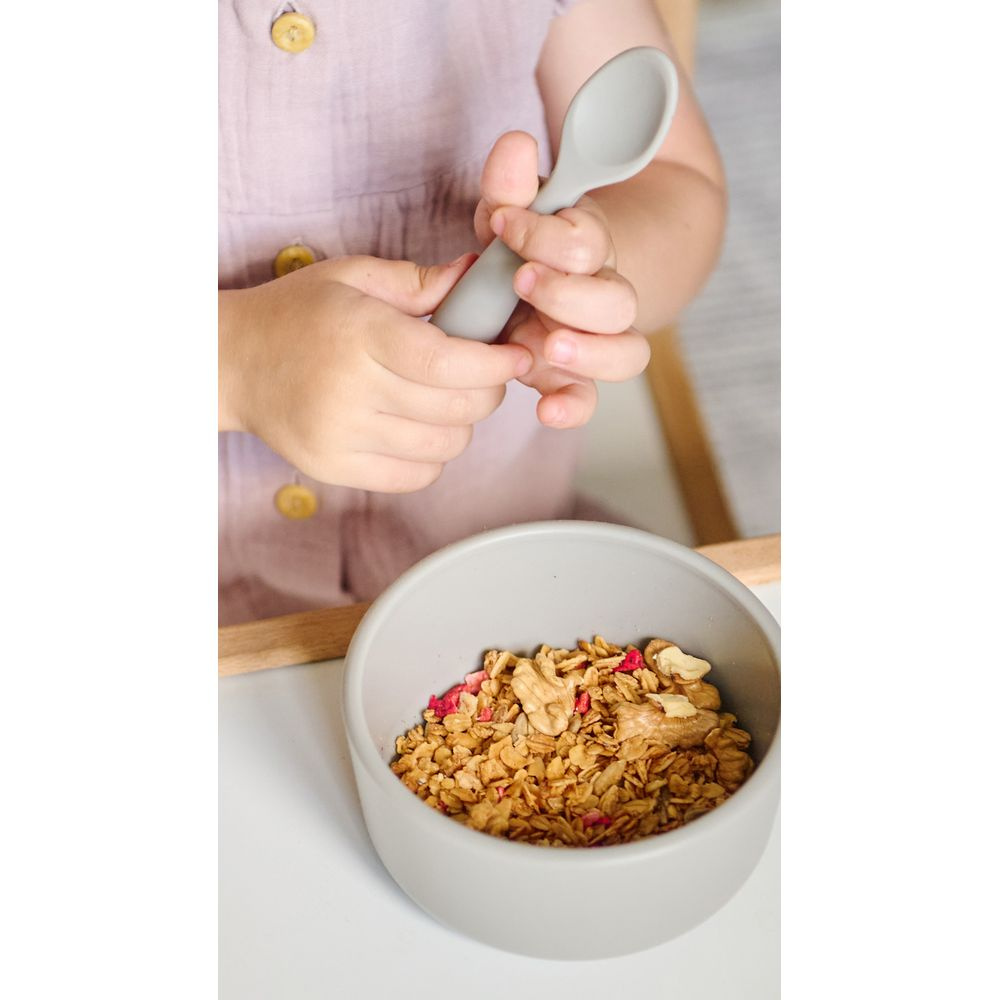 MinikOiOi Basics Bowl - силіконова мисочка • Powder Grey