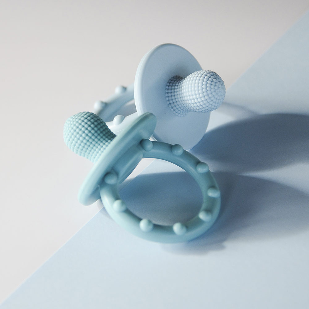 MinikOiOi Gumy 3+ міс. - силіконовий прорізувач у формі пустушки • Mineral Blue
