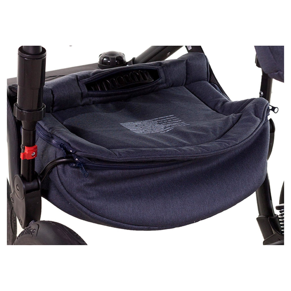 Коляска 2 в 1 Adamex Monte Carbon Deluxe D4 (Адамекс Монте Д4) Коляска 2 в 1 Adamex Monte Carbon Deluxe D4 (Адамекс Монте Д4)