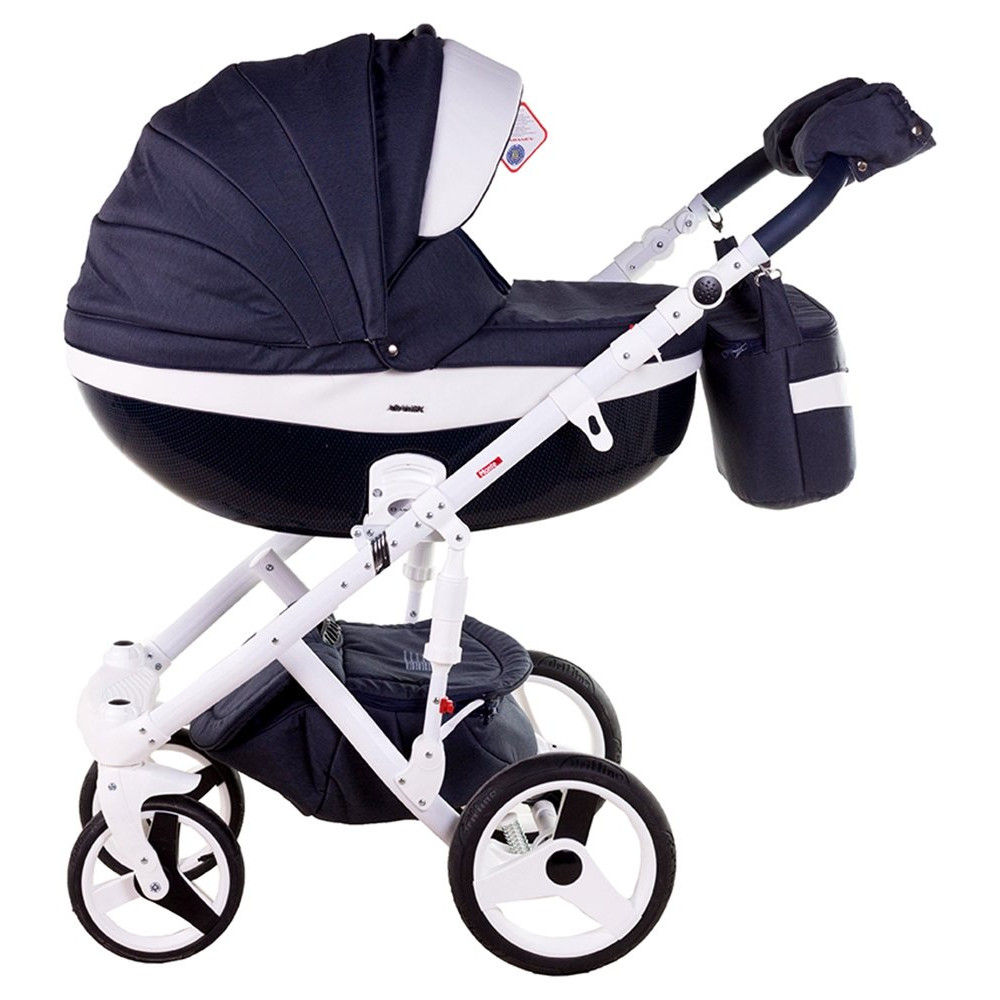 Коляска 2 в 1 Adamex Monte Carbon Deluxe D7 (Адамекс Монте Д7) Коляска 2 в 1 Adamex Monte Carbon Deluxe D7 (Адамекс Монте Д7)