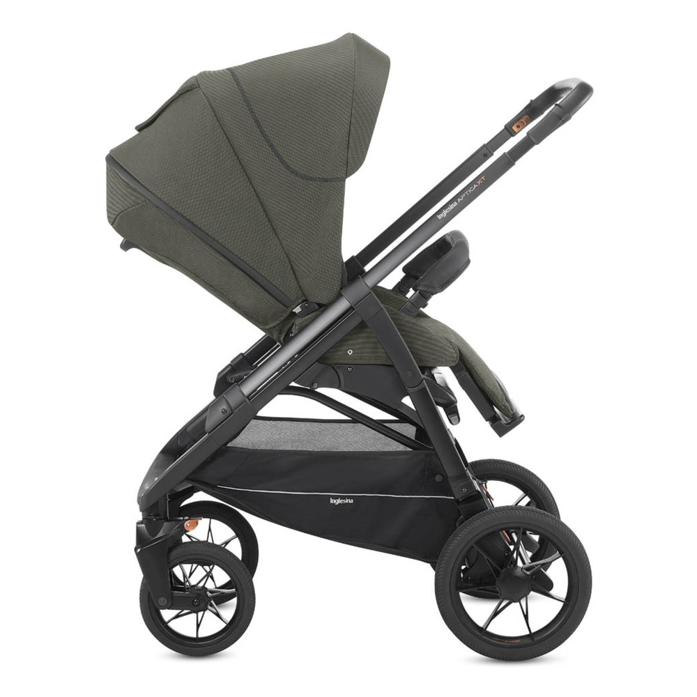 Прогулочная коляска Inglesina Aptica XT Sequoia Green