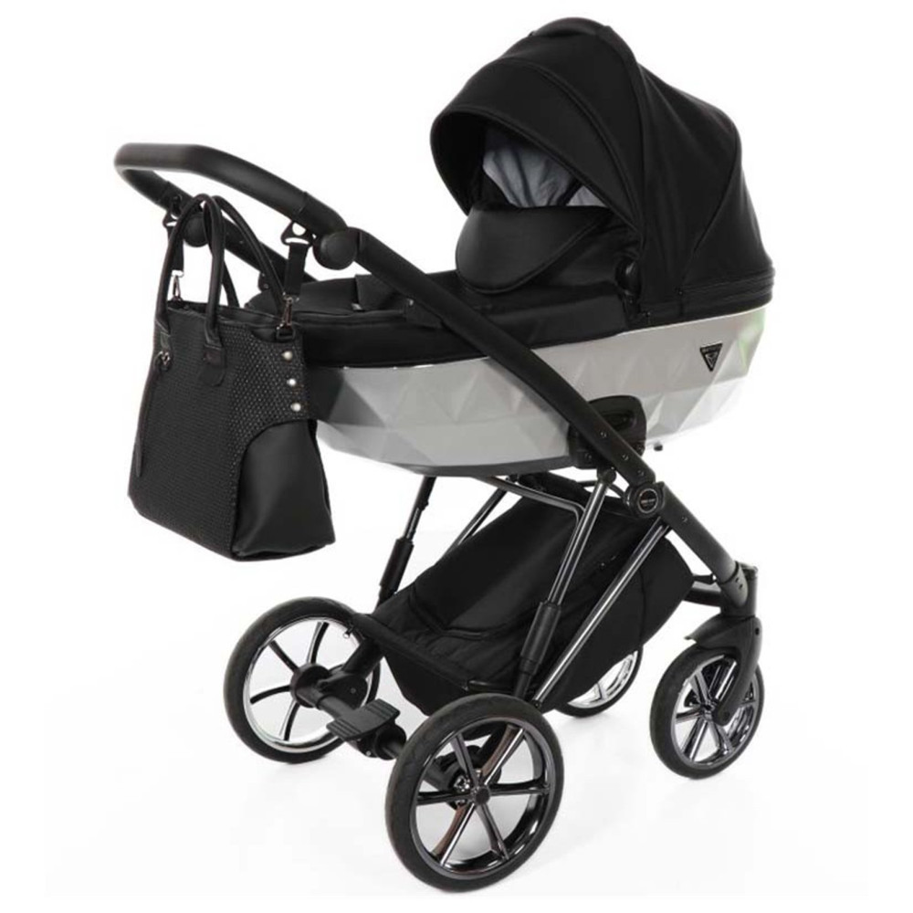 Коляска 2 в 1 Junama Diamond V-Plus 01 Silver (Юнама Даймонд В-Плюс)