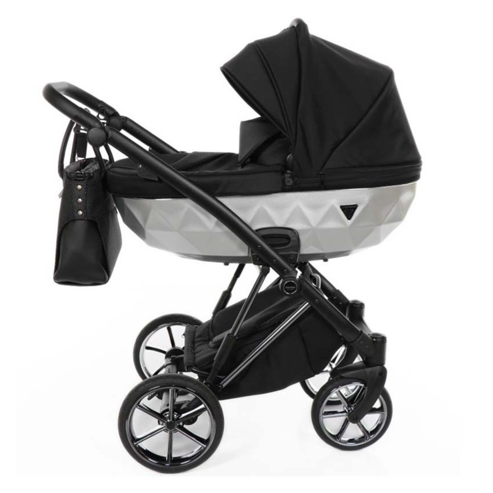 Коляска 2 в 1 Junama Diamond V-Plus 01 Silver (Юнама Даймонд В-Плюс)