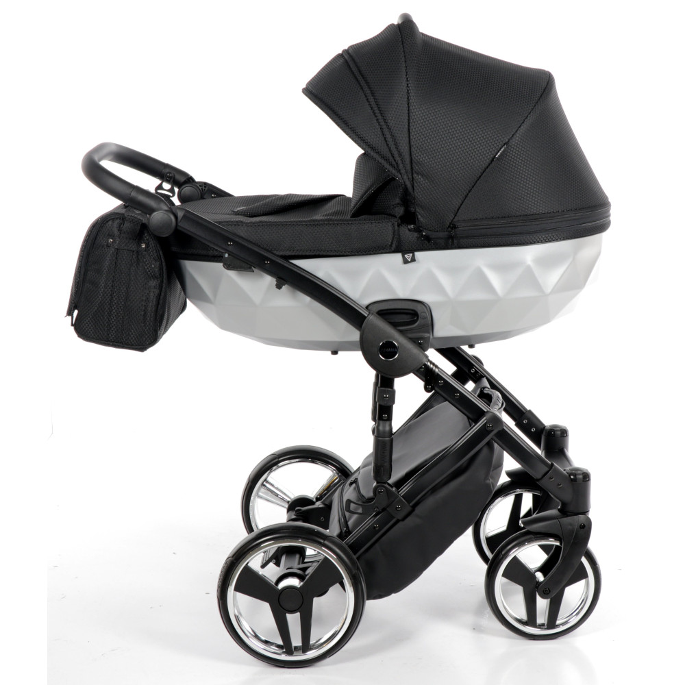 Коляска 2 в 1 Junama Diamond Mirror Satin 01 (J-MS-01)