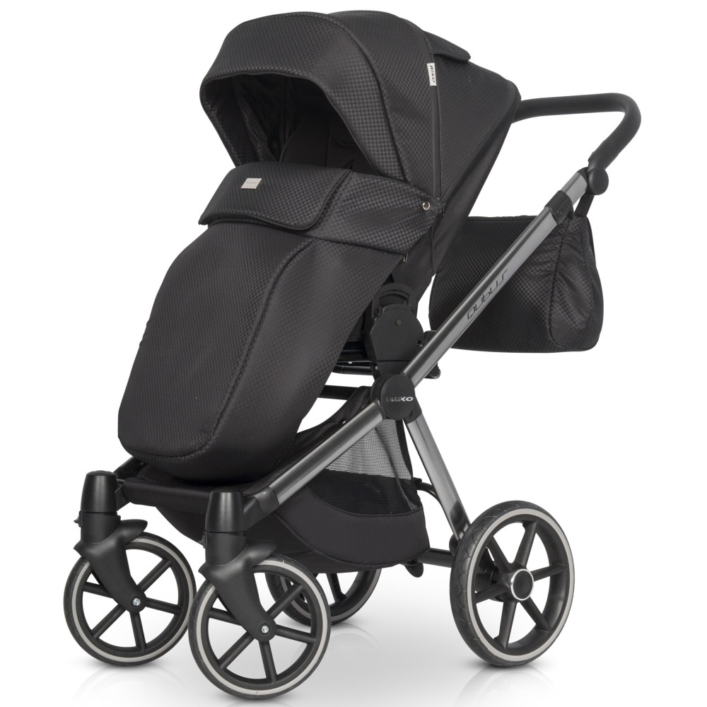 Коляска 2 в 1 Riko Qubus 03 Carbon