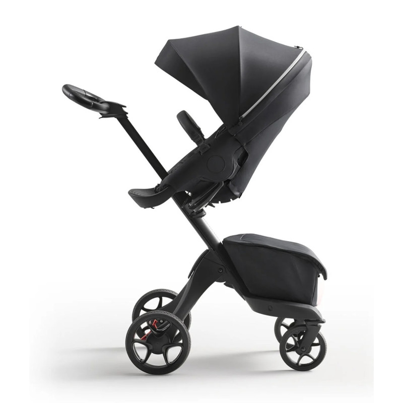 Stokke Xplory X - дитяча прогулянкова коляска з реверсивним блоком (сидіння встановлюється обличчям до мами), компактне складання • Чорний (571401)