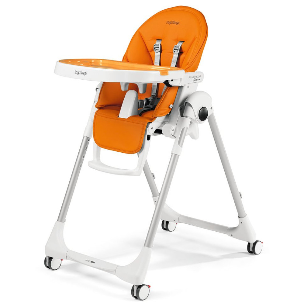 Peg Perego Prima Pappa Follow Me - стільчик для годування, шезлонг для новонароджених (регулювання по висоті, нахил спинки, регулювання підніжки), чохол з екошкіри, 4 колеса, компактне складання • Arancia