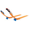 Игровой набор Hot Wheels Гараж с дорожками для хранения машинок (HWCC9)