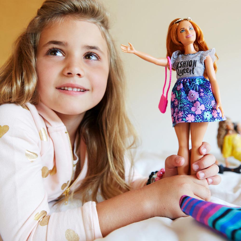 Кукла Barbie Модница с одеждой (FJF67)