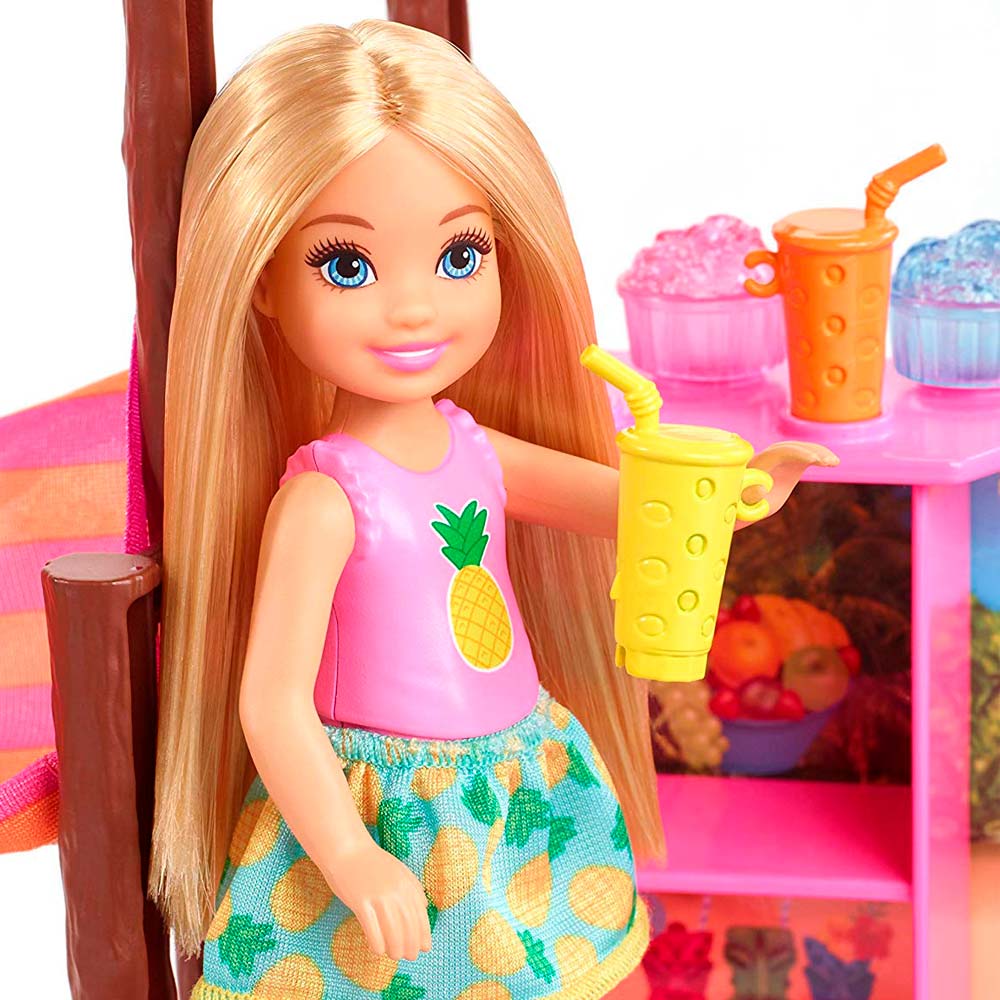 Игровой набор Barbie Пляжный домик Челси (FWV24)
