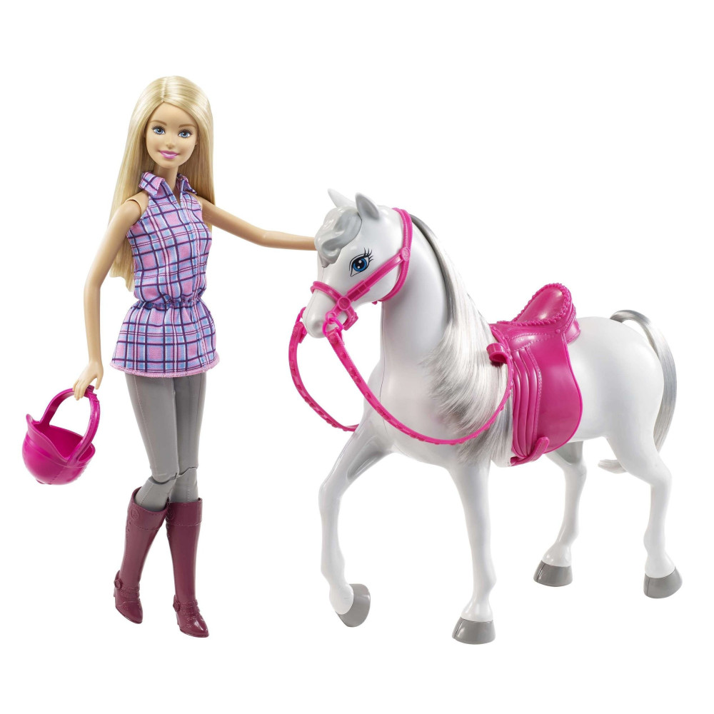 Набор Barbie Прогулка верхом (DHB68)