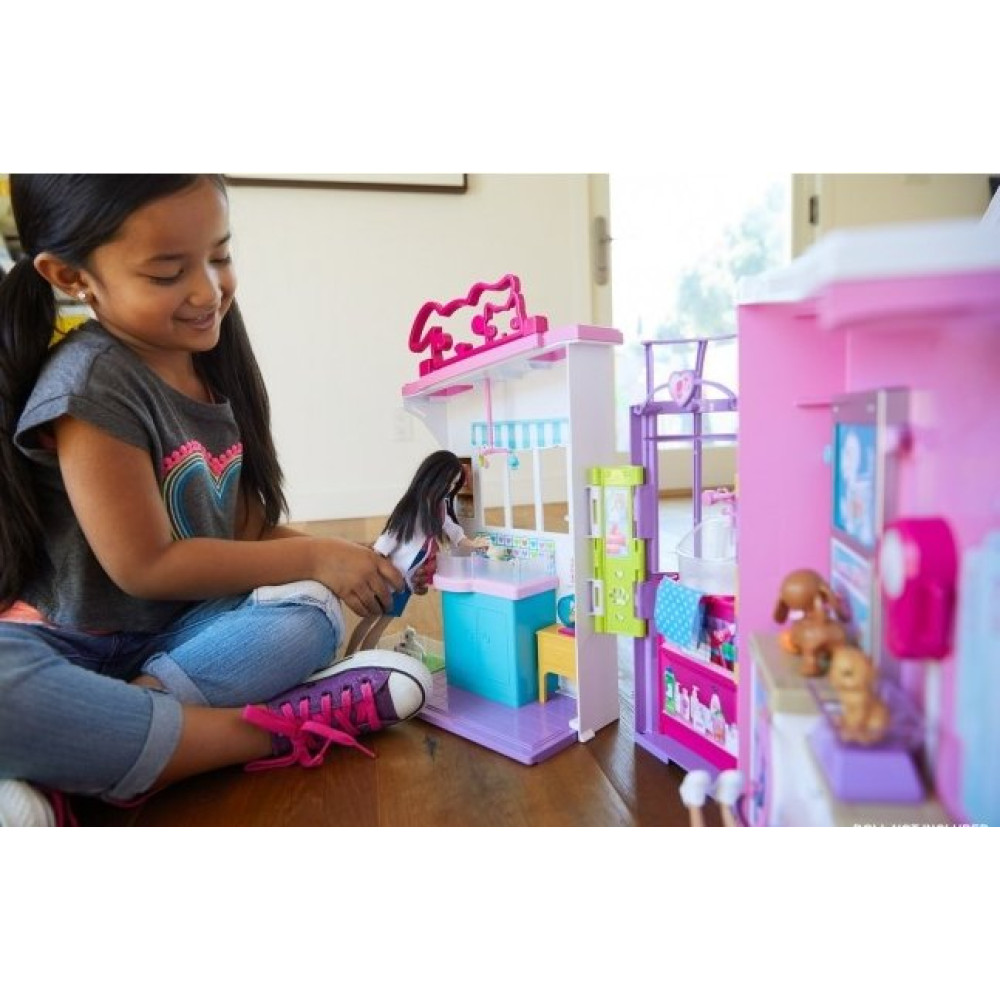 Игровой набор Barbie Центр по уходу за домашними животными (FBR36)