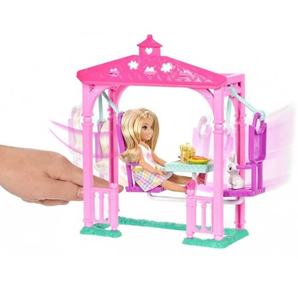 Игровой набор Barbie Угощение Челси и зверька (FDB32)