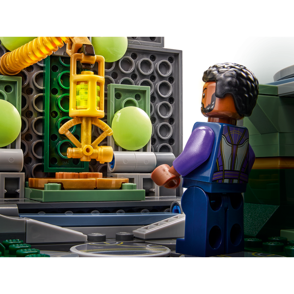 Конструктор Lego Super Heroes Marvel Возрождение Домо (76156)